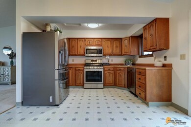 7040 Travis Cir, Anchorage, AK 99507 - photo 3