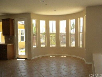 KITCHEN EATING AREA