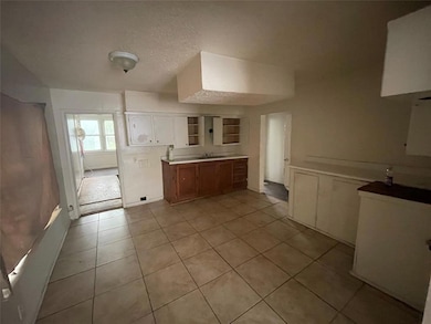 407 W Texas St, Denison, TX 75020 - photo 6