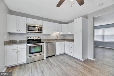 626 Burlington Ct, Edgewood, MD 21040 - photo 5