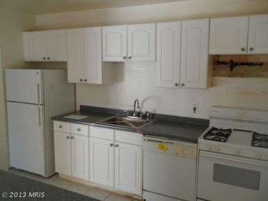 483 N Armistead St unit 303, Alexandria, VA 22312 - photo 7