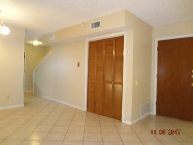 5316 Cypress Dr, Laredo, TX 78041 - photo 4