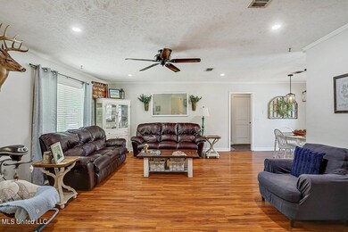 106 Woodcliff Pl 7