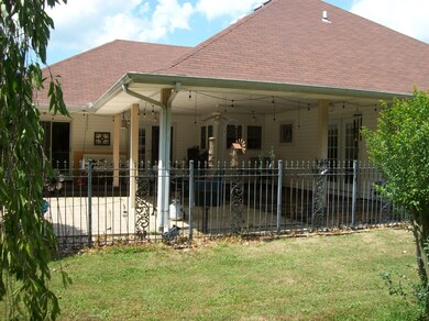 504 Dow Dr, Shelbyville, TN 37160 - photo 3