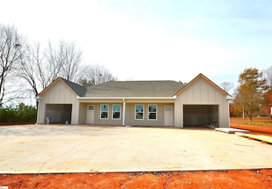 8999 S Carolina 9, Inman, SC 29349 - photo 2