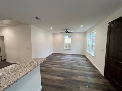 617 W Parnell St, Denison, TX 75020 - photo 3