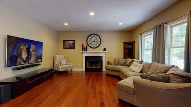 21 Birchwood Dr, Rehoboth, MA 02769 - photo 5