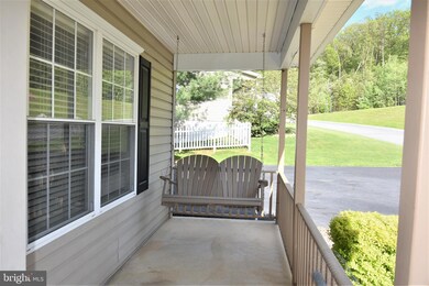 108 Chestnut Ridge Dr, Orwigsburg, PA 17961 - photo 4