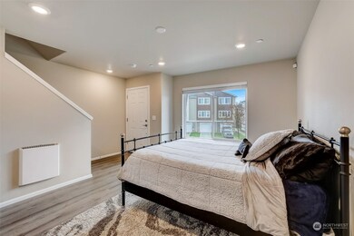 17529 110th Ave E unit E, South Hill, WA 98374 - photo 5