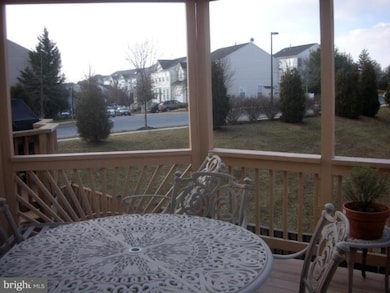 204 Toddson Ln, Owings Mills, MD 21117 - photo 2