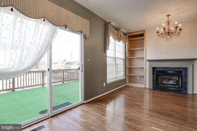 6332 Robert Todd Ct, Alexandria, VA 22312 - photo 5