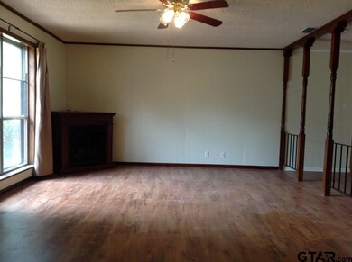 625 625 Pam Dr, Tyler, TX 75703 - photo 5