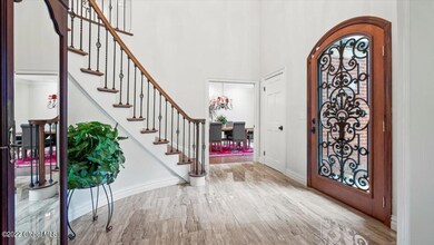 16 W Cobble Hill Rd, Albany, NY 12211 - photo 5