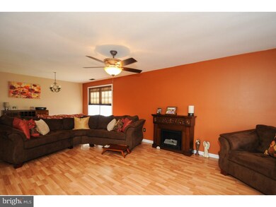 257 Lafayette Dr, Swedesboro, NJ 08085 - photo 6