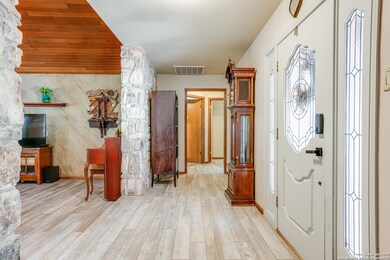 26014 Oak Nest Ln, San Antonio, TX 78255 - photo 5