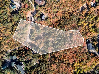 Map / location featuring property parcel outlined