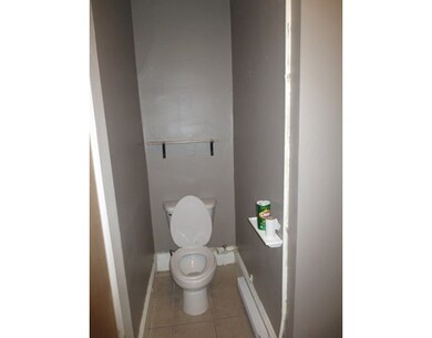 177 E Merrimack St unit 6, Lowell, MA 01852 - photo 5