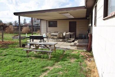 825 E Pine Ave, Meridian, ID 83642 - photo 4