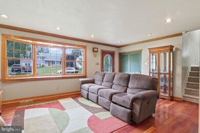 216 Woodlawn Dr, Lansdale, PA 19446 - photo 4