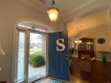 Beautiful entry foyer!