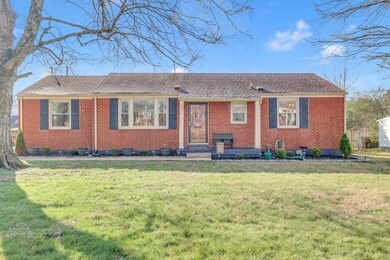 108 Darden Place, Columbia, TN 38401 - photo 2