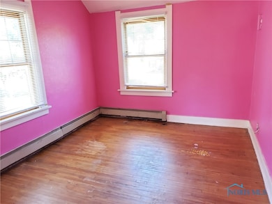 2547 Gracewood Rd, Toledo, OH 43613 - photo 7