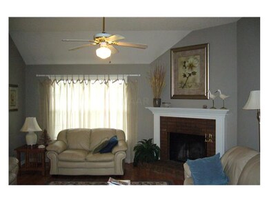 Ample Great Room features 18 x 15 dimensions, Bril
