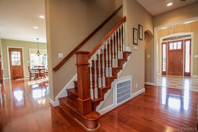 Beautiful wide plank flooring throughout, Traverti
