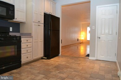 630 S Curley St, Baltimore, MD 21224 - photo 4