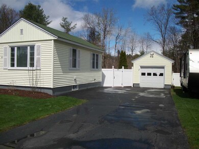 76 Goodwin St, Manchester, NH 03104 - photo 3