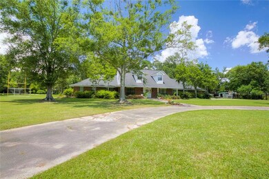 121 Chamale Dr, Slidell, LA 70460 - photo 2