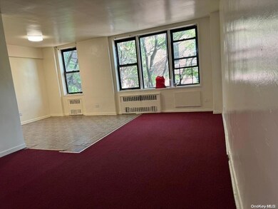 83-30 Vietor Ave unit 601, Elmhurst, NY 11373 - photo 2