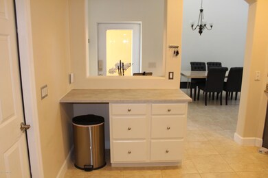 Kitchen_ExtraCounterSpace