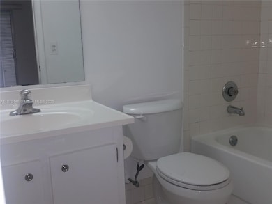 13350 SW 1st St unit 109P, Pembroke Pines, FL 33027 - photo 3