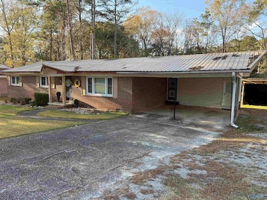 1524 Arrow Dr, Gadsden, AL 35903 - photo 3