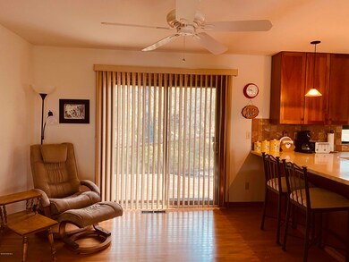 1032 Hyland Eat in Kitchen