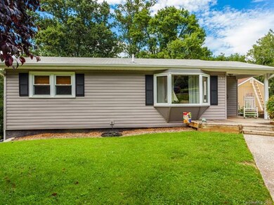Front of home with cute covered porch