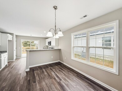 207 Charles Carr Dr, Harrodsburg, KY 40330 - photo 6