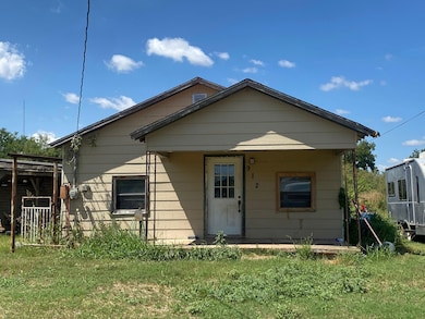 912 Taylor Ave, Rule, TX 79547 - photo 2