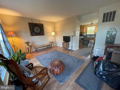 1290 Hunter Ln, Perkiomenville, PA 18074 - photo 2