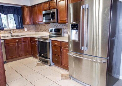 5428 Carbondale Dr, Columbus, OH 43232 - photo 3