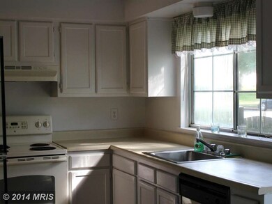 35 London Bridge Ct, Silver Spring, MD 20906 - photo 2