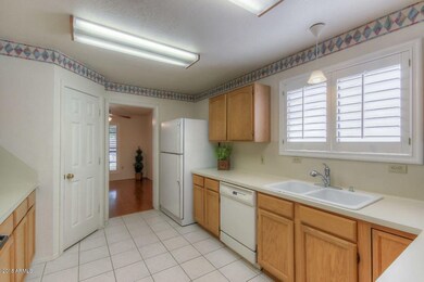 1238 E Redfield Rd, Gilbert, AZ 85234 - photo 6