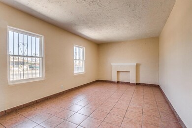 3712 Jefferson Ave, El Paso, TX 79930 - photo 5