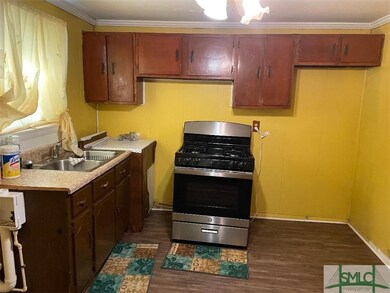 KITCHEN LIKE- NEW RANGE