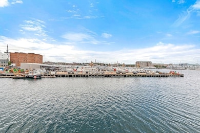 3 Battery Wharf unit 3309, Boston, MA 02109 - photo 4