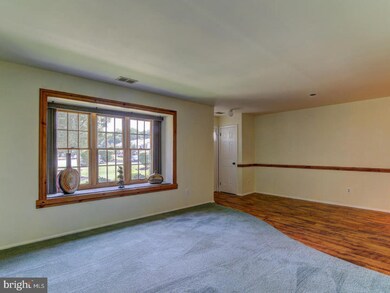 213 Wyndham Place, Trenton, NJ 08691 - photo 6