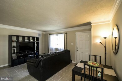 231 Manassas Dr, Manassas Park, VA 20111 - photo 5