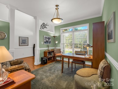 2137 6th St NW, Hickory, NC 28601 - photo 6