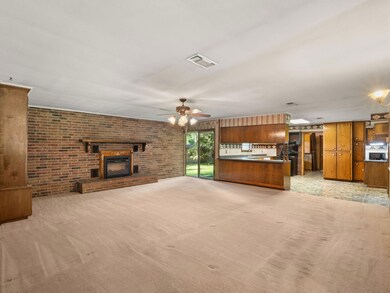 4450 Camp Baker Rd, Leesville, LA 71446 - photo 2